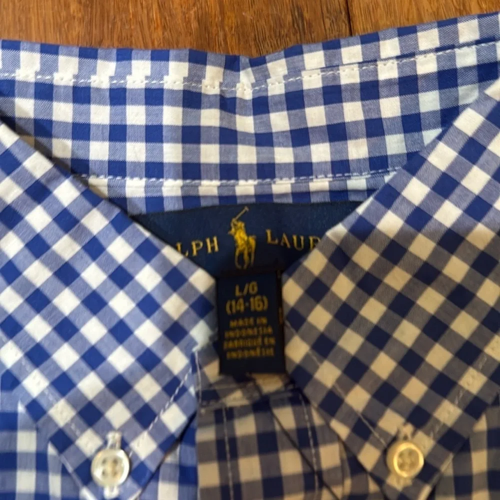 Ralph Lauren boys long sleeved button down shirt blue/white gingham L (14-16)